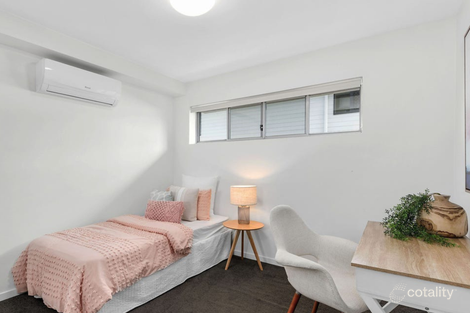Property photo of 4/10 Troubridge Street Mount Gravatt East QLD 4122