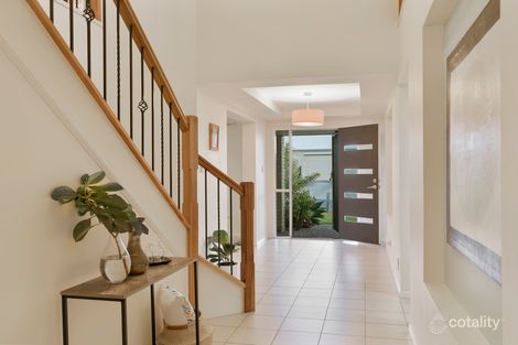 Property photo of 3 Figtree Place Wakerley QLD 4154