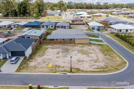 17 Awoonga Cres, Morayfield, QLD 4506