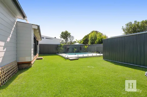 Property photo of 13 Vernon Avenue Gorokan NSW 2263