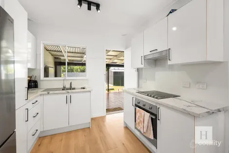 Property photo of 13 Vernon Avenue Gorokan NSW 2263