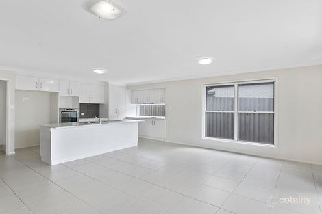 Property photo of 1/8 Wapiti Street Kearneys Spring QLD 4350