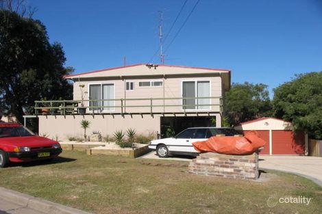 33 Andrew Cl, Boat Harbour, NSW 2316