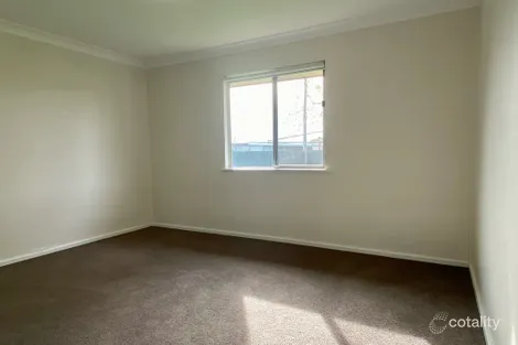 Property photo of 46A Bowditch Place Griffith NSW 2680