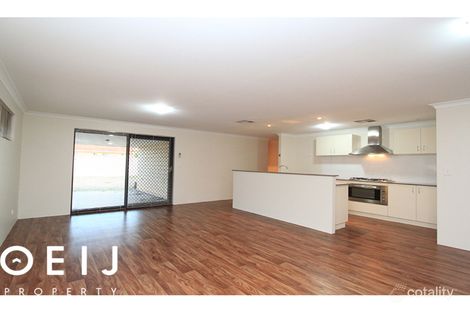 Property photo of 11 Dangerfield Grove Canning Vale WA 6155