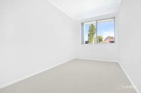 Property photo of 1/11 Grafton Avenue Figtree NSW 2525