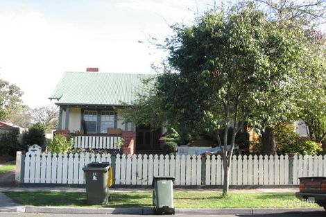 35 Clota Ave, Box Hill, VIC 3128