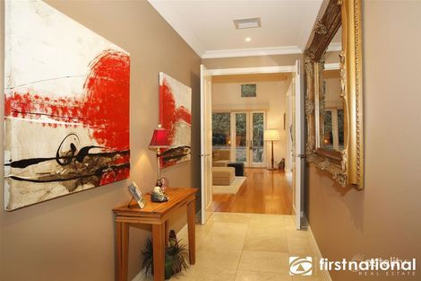 Property photo of 10 Rosemary Court Berwick VIC 3806