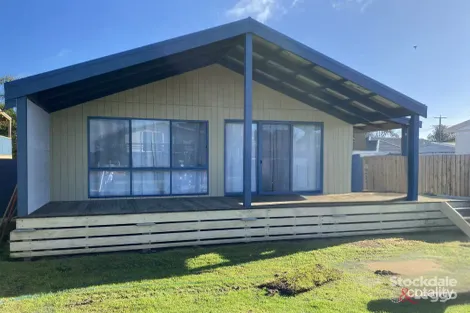 2 Anglers Rd, Sunderland Bay, VIC 3922