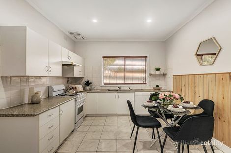 Property photo of 1/41 Kangaroo Road Murrumbeena VIC 3163
