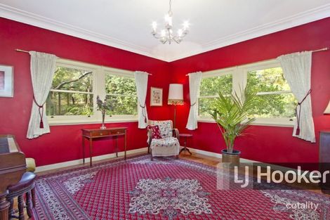 Property photo of 33 Loyalty Road North Rocks NSW 2151