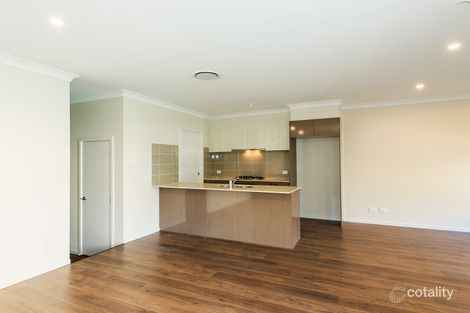 Property photo of 10 Ashgrove Close Jordan Springs NSW 2747