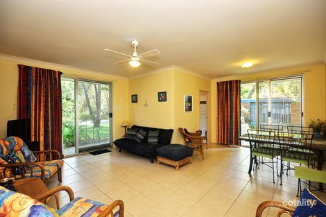 Property photo of 2/19 Kikarra Crescent Hawks Nest NSW 2324