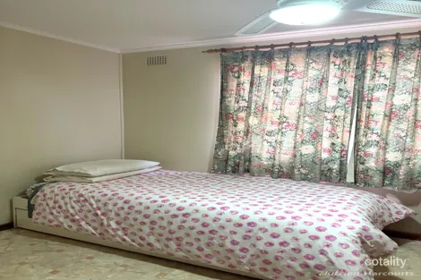 Property photo of 31 Bathurst Street Cobar NSW 2835