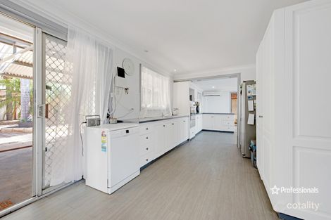 Property photo of 4 Houston Place Webberton WA 6530