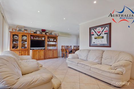 Property photo of 13 Eucumbene Place St Clair NSW 2759