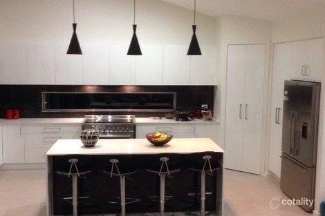 Property photo of 2 Avery Court Dundowran Beach QLD 4655