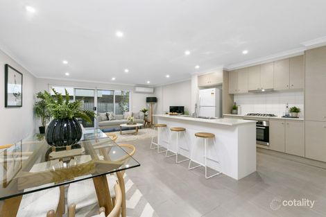 Property photo of 8 Debra Avenue Pakenham VIC 3810