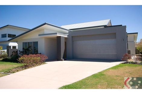 Property photo of 9 Osmium Lane Hope Island QLD 4212