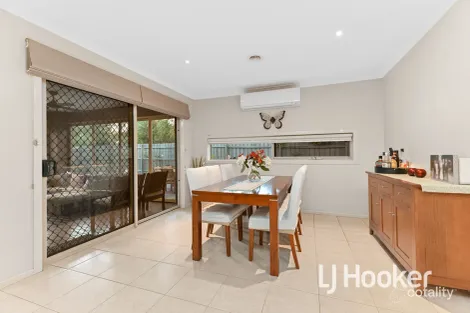 Property photo of 8 Paramu Court Tooradin VIC 3980