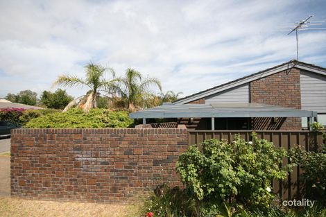 2 Hampton Ct, Dover Gardens, SA 5048
