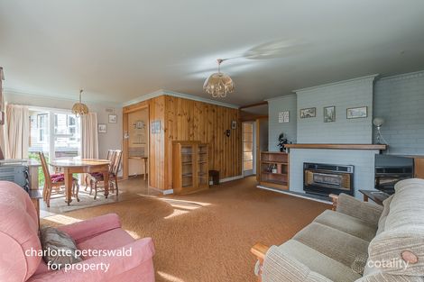 Property photo of 5 Clunie Close Lindisfarne TAS 7015