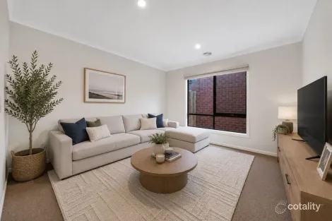 Property photo of 16 Pinaster Street Wallan VIC 3756