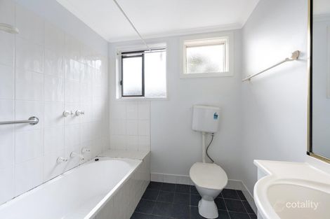Property photo of 470 Breen Street Lavington NSW 2641