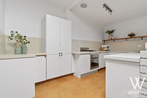 Property photo of 208 Russell Street Bathurst NSW 2795