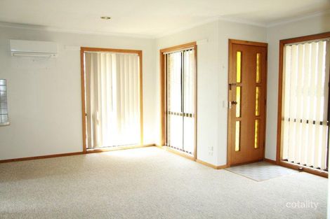 Property photo of 1/87 Roadknight Street Lakes Entrance VIC 3909