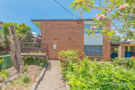 5/8 GREENUP ST, REDCLIFFE, QLD 4020