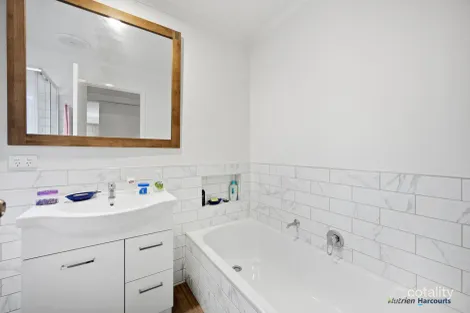 Property photo of 38 Rose Street Alexandra VIC 3714