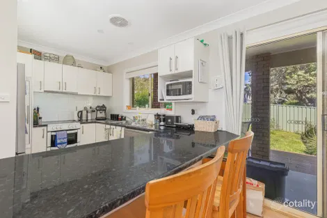 Property photo of 9 Jennifer Place Moruya Heads NSW 2537