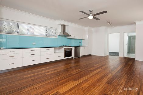 Property photo of 99 Riding Road Hawthorne QLD 4171