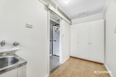 4/64-66 Warrien Rd, Croydon North, VIC 3136