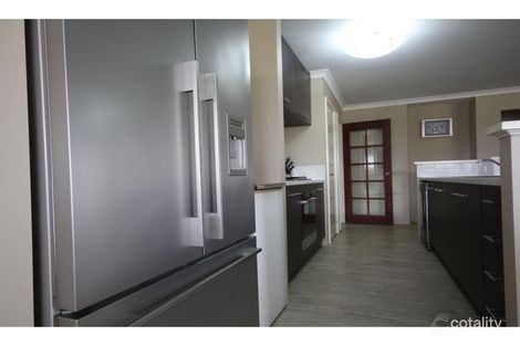 Property photo of 94 Barton Drive Australind WA 6233