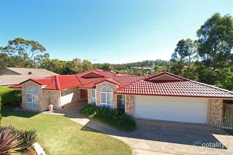 18 Cowrie Pde, Albany Creek, QLD 4035