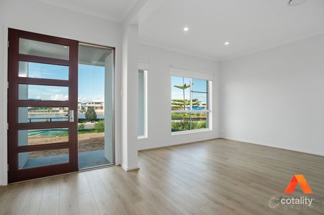 Property photo of 20 Lighthouse Esplanade Newport QLD 4020