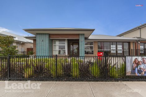 Property photo of 8 Bloom Crescent Wollert VIC 3750