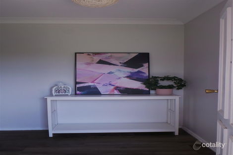 Property photo of 42 Denton Park Drive Rutherford NSW 2320