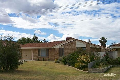 9 Lemon Gr, Seville Grove, WA 6112