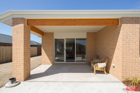 Property photo of 8 Obrien Circuit North Wonthaggi VIC 3995