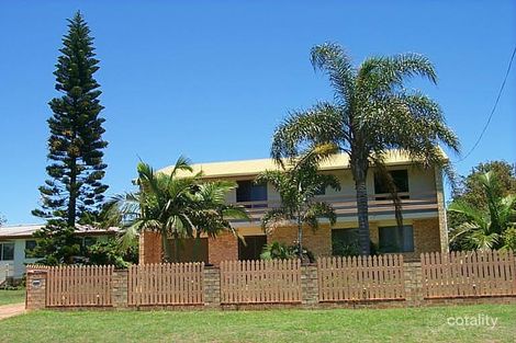 52 Bathurst St, Elliott Heads, QLD 4670