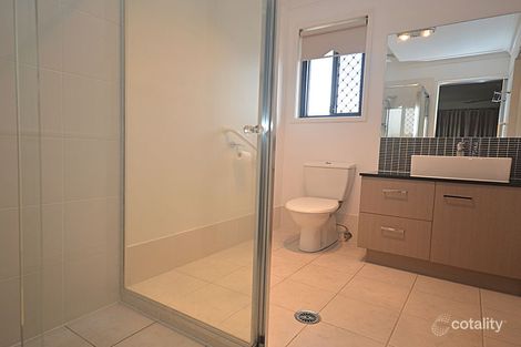 Property photo of 40 Endeavour Way Eli Waters QLD 4655