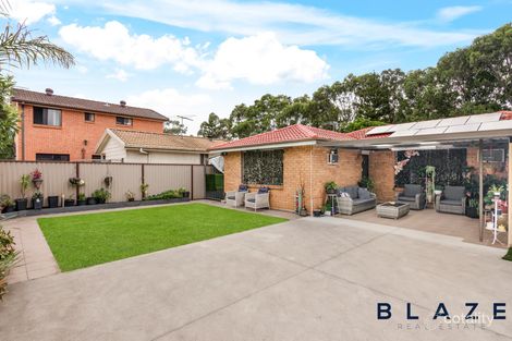 Property photo of 10 Napier Place Bossley Park NSW 2176