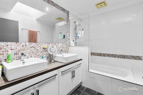 4/20 Lemnos St, Red Hill, QLD 4059