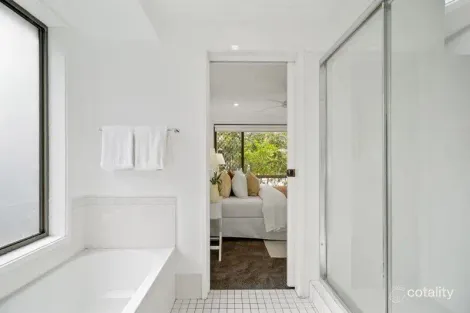 Property photo of 10 Juba Street Riverhills QLD 4074