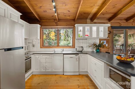 Property photo of 18 King Street Mount Macedon VIC 3441