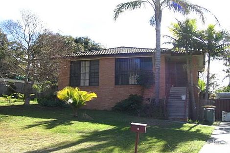 4 Yvonne Cl, Green Point, NSW 2251