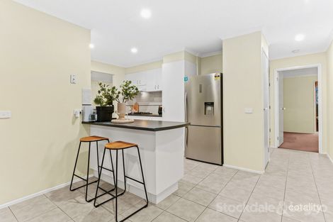 Property photo of 28 Hartsmere Drive Berwick VIC 3806